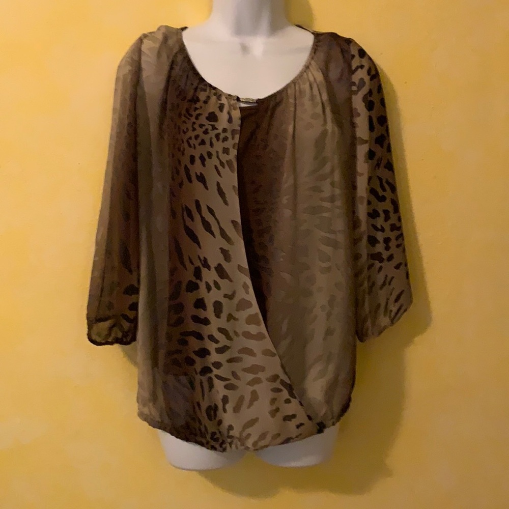 New directions Cheetah print sheer top with attached brown tank size L